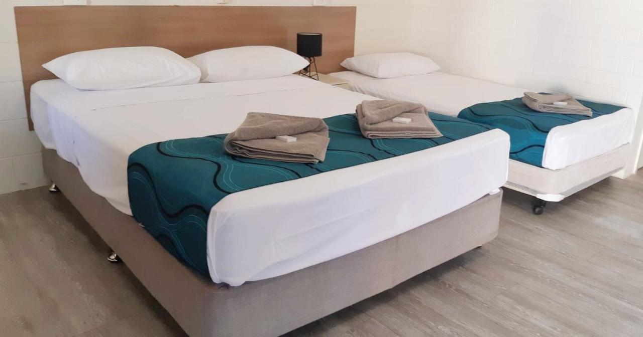 Burdekin Motor Inn Home Hill Экстерьер фото